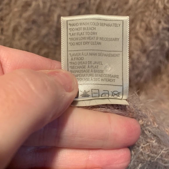 Jack by BB Dakota V-neck Eyelash Fuzzy Sweater in Mauve Small - Picture 6 of 6